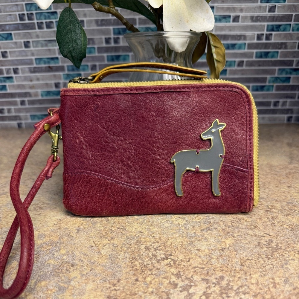 Vintage Fossil Deer wristlet purse